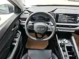 Фото 7 - Geely Binrui