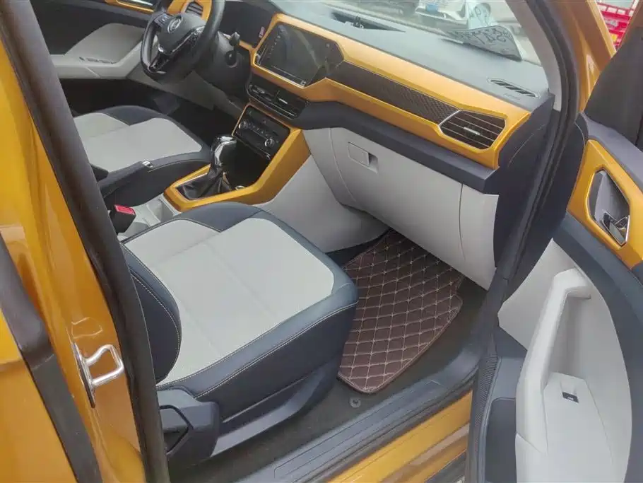 Volkswagen T-Cross 2019 280TSI DSG Luxury Edition фото 8