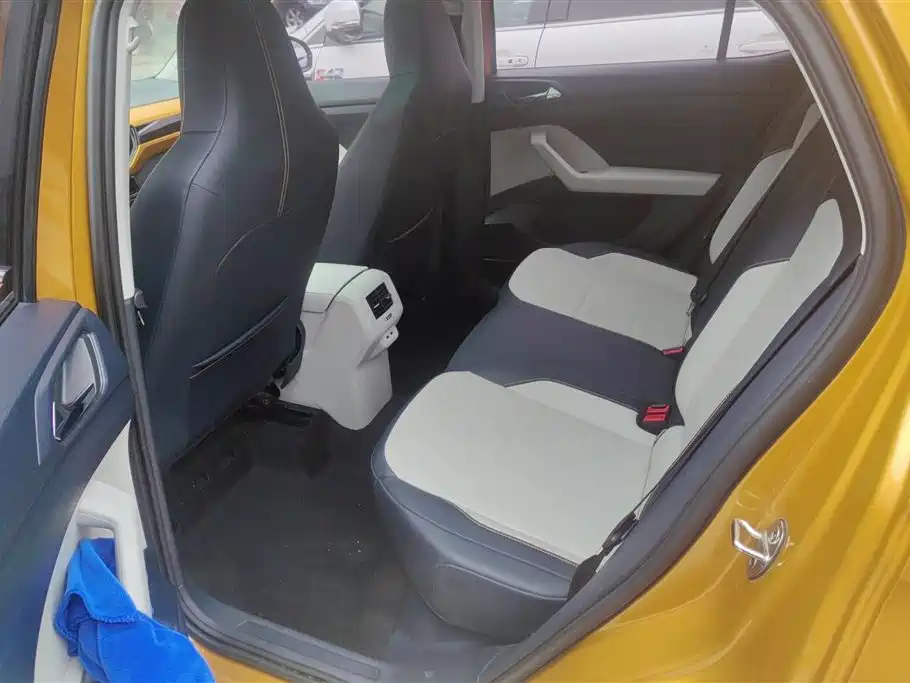 Volkswagen T-Cross 2019 280TSI DSG Luxury Edition фото 11