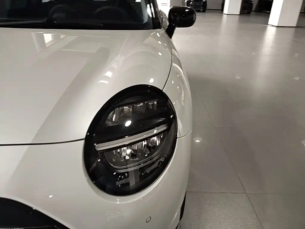 MINI Electric MINI COOPER 2025 2024 456km COOPER E Classic
