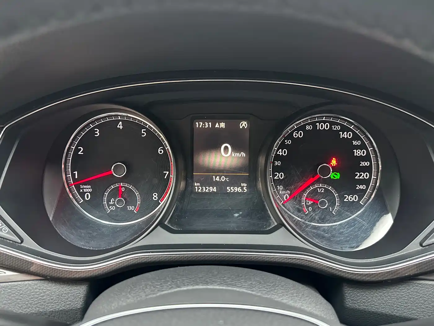 Volkswagen Passat 2016 380TSI DSG Premium Edition фото 10
