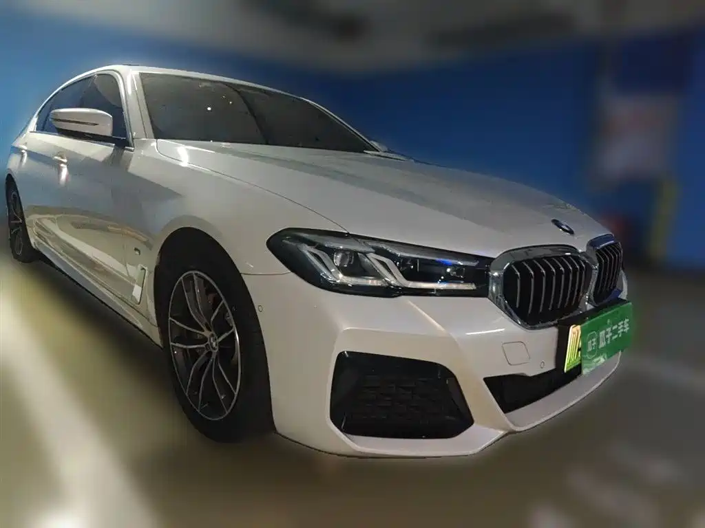 BMW 5 Series New Energy 2021 535Le Pioneer Edition M Sport Package фото 3