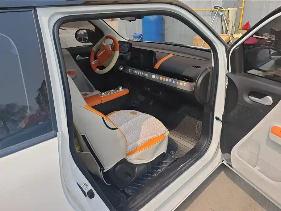 CHANGAN CHANGAN LUMIN