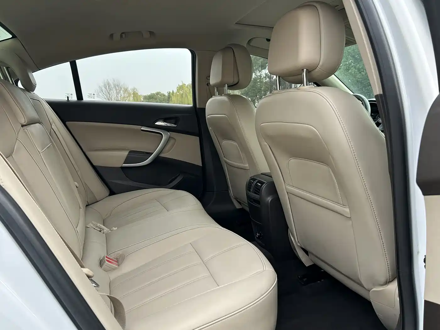 Buick Regal 2014 2.0L Elite Fashion Type фото 11