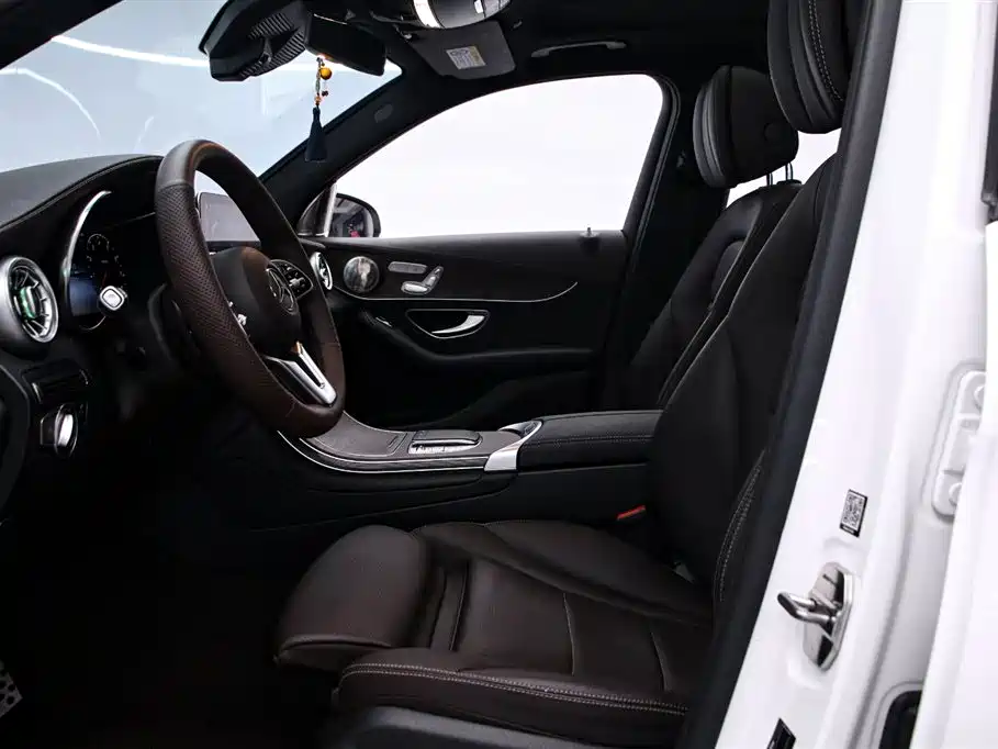 Mercedes-Benz GLC 2022 Facelift GLC 300 L 4MATIC Dynamic Collector's Edition фото 12