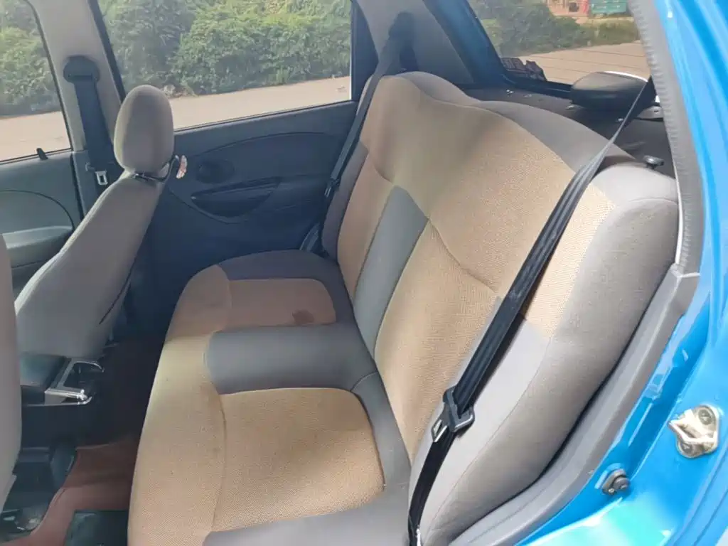 Baojun Lechi 2016 2012 Facelift 1.0L Manual P-TEC Standard