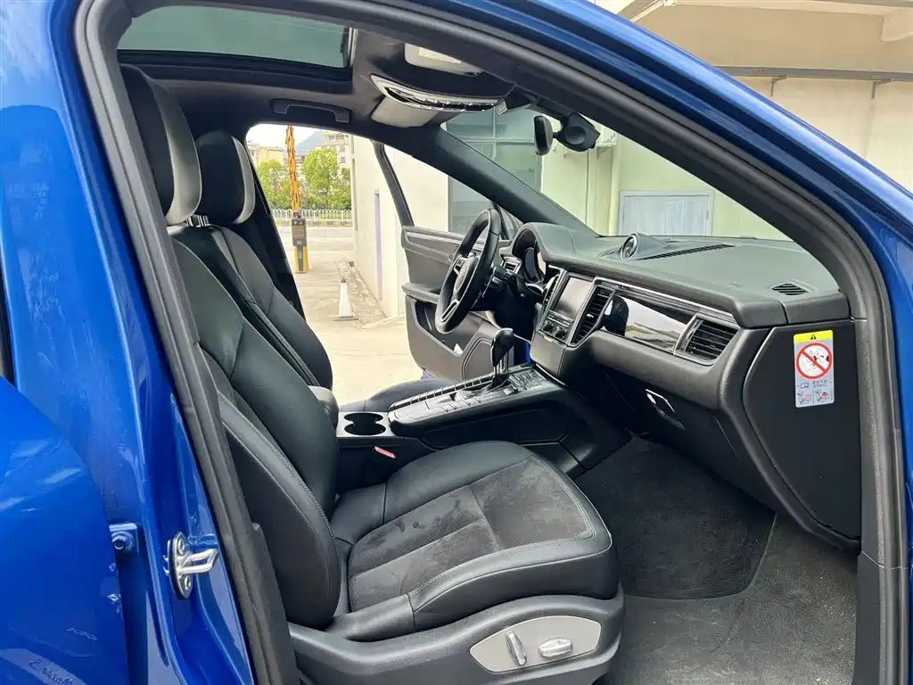 Porsche Macan 2016 Macan S 3.0T фото 9