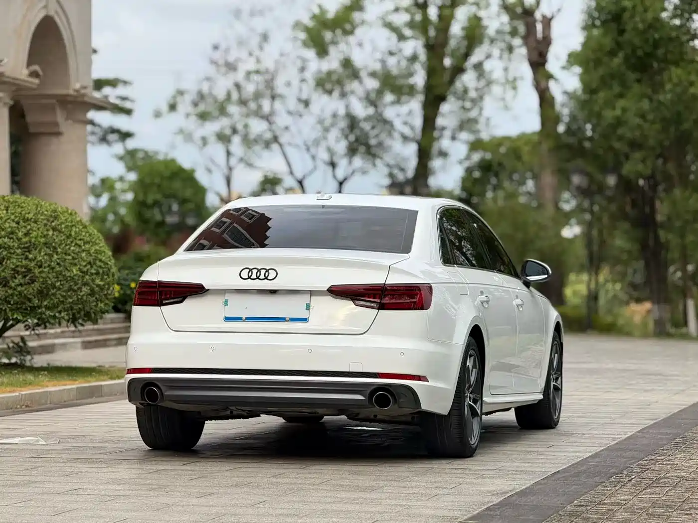 Audi A4L 2018 30th Anniversary 40 TFSI Fashion фото 9