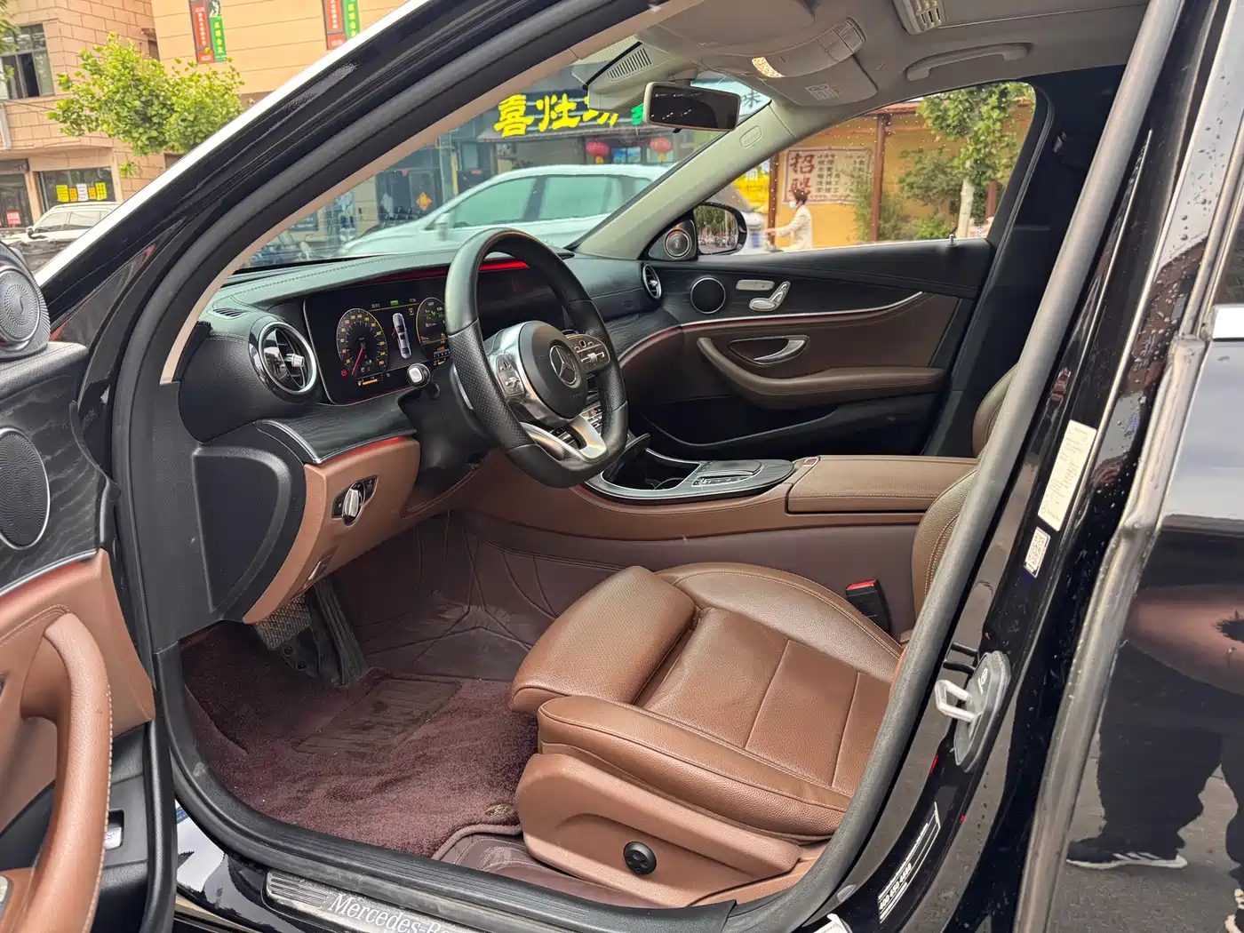 Mercedes-Benz E-Class 2019 E 260 L Sport 4MATIC фото 7
