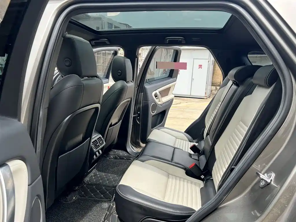 Land Rover Discovery Sport 2021 249PS R-Dynamic HSE Luxury Custom Edition фото 21