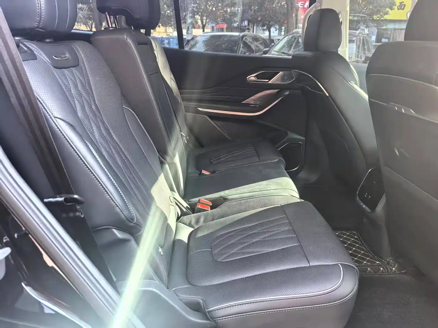 Hongqi HONGQI HS7 PHEV