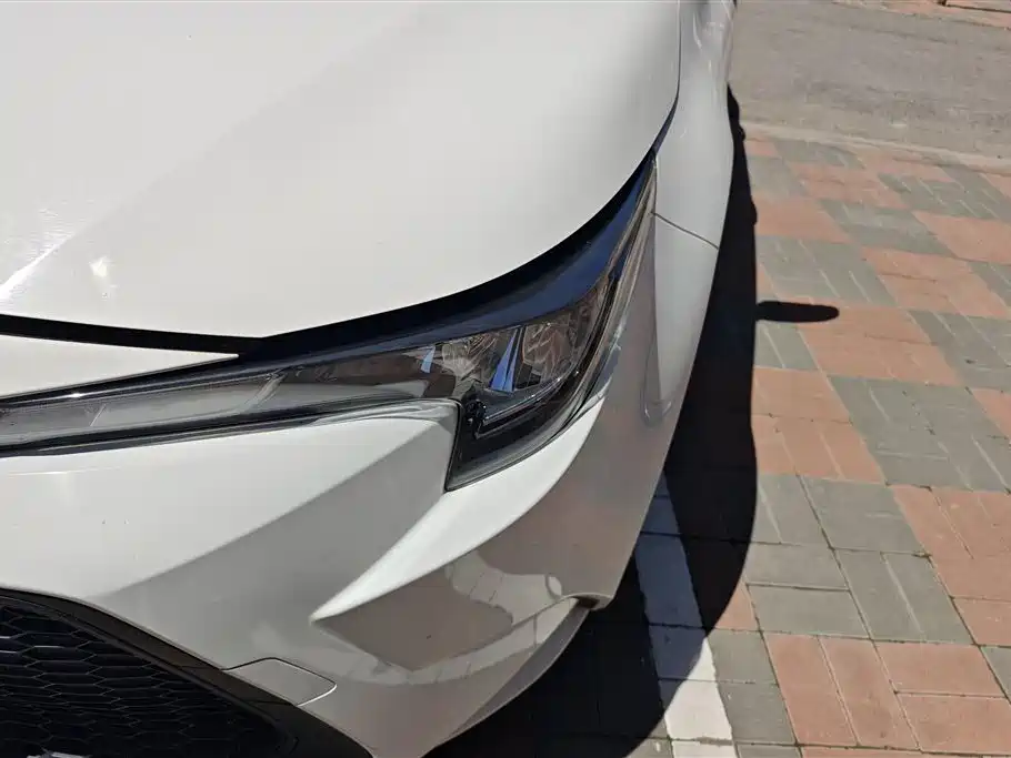 Toyota Levin 2021 TNGA 1.5L CVT Progressive Edition фото 5
