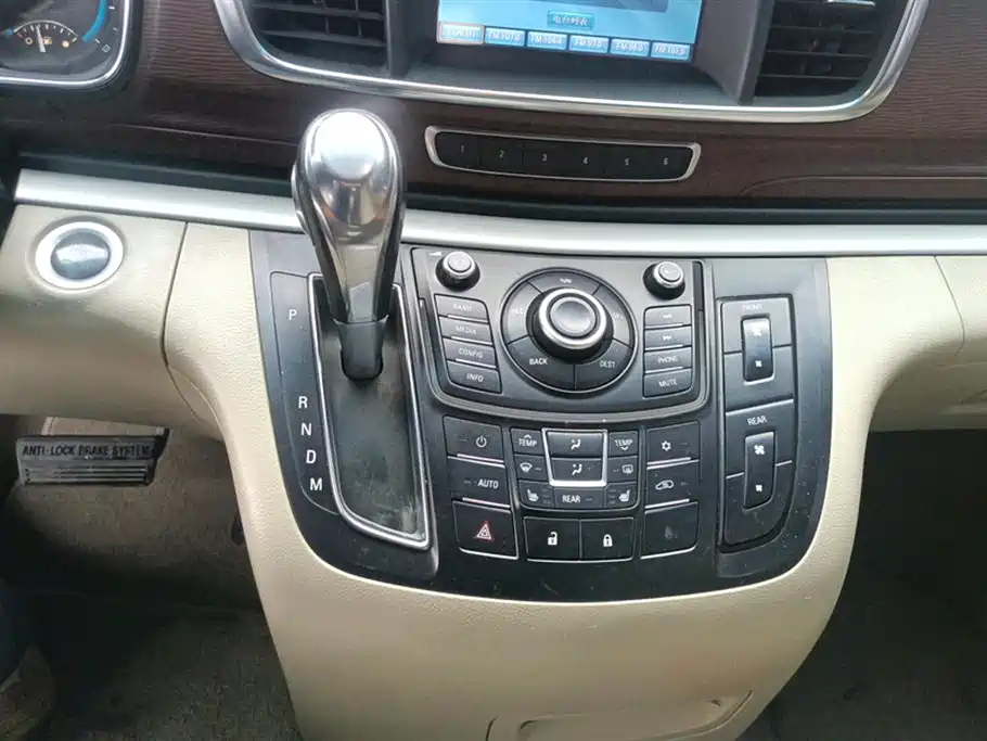 Buick GL8 2014 3.0L GT Luxury Business Elegance фото 16