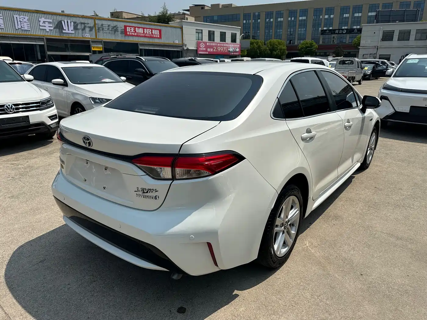 Toyota Levin 2019 Dual Engine 1.8H E-CVT Luxury Edition China V фото 4