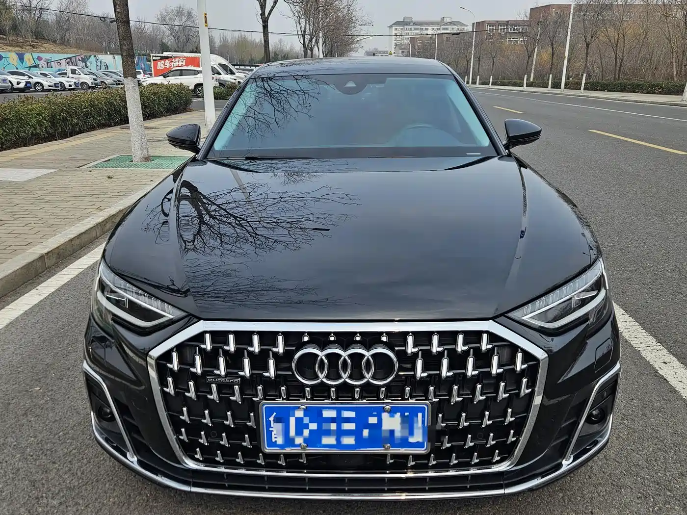 Audi A8 2023 A8L 45 TFSI quattro Luxury фото 2