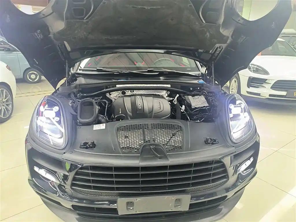 Porsche Macan 2021 Macan 2.0T фото 19