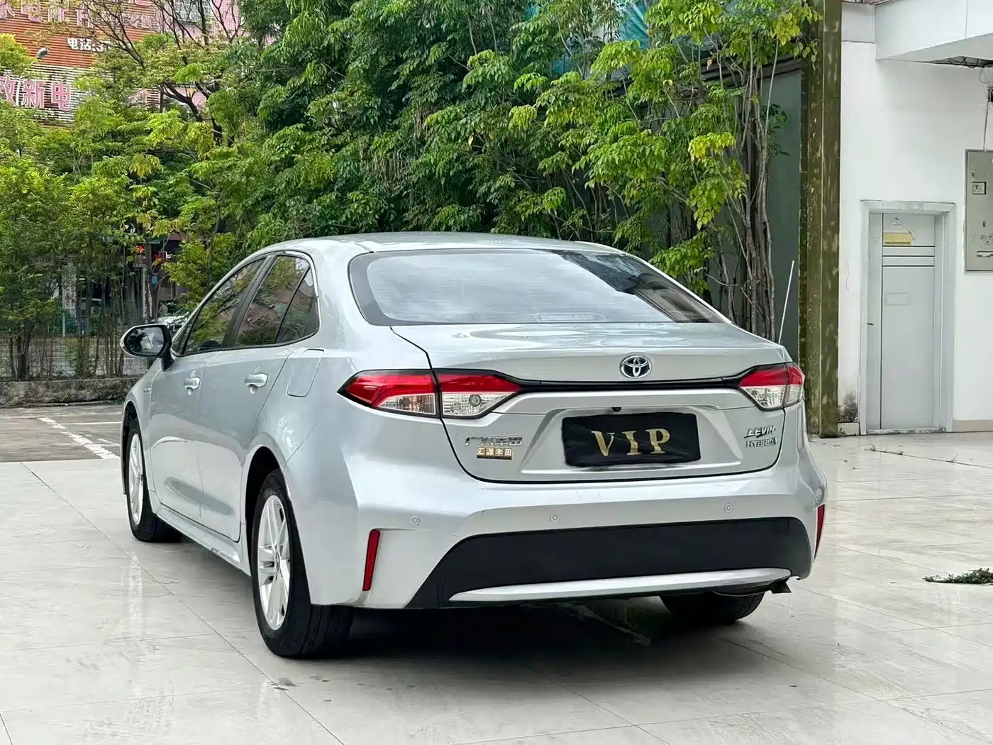 Toyota Levin 2021 Dual Engine 1.8H E-CVT Luxury Edition фото 9