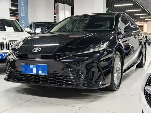 Toyota Camry 2024