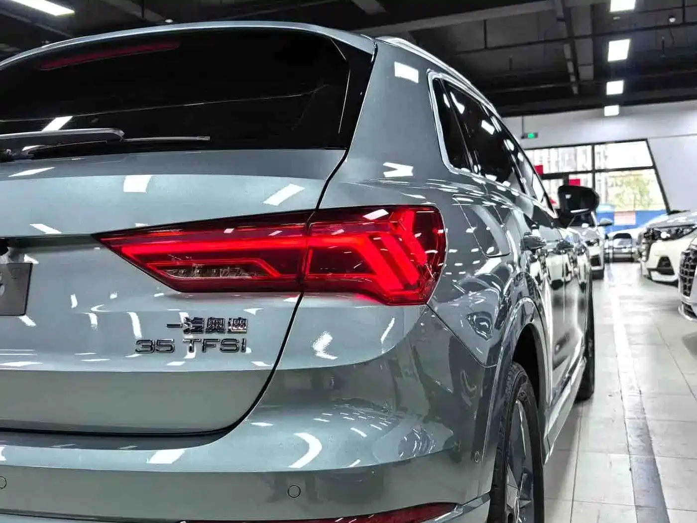 Audi Q3 2022 35 TFSI Fashion Elegance фото 5