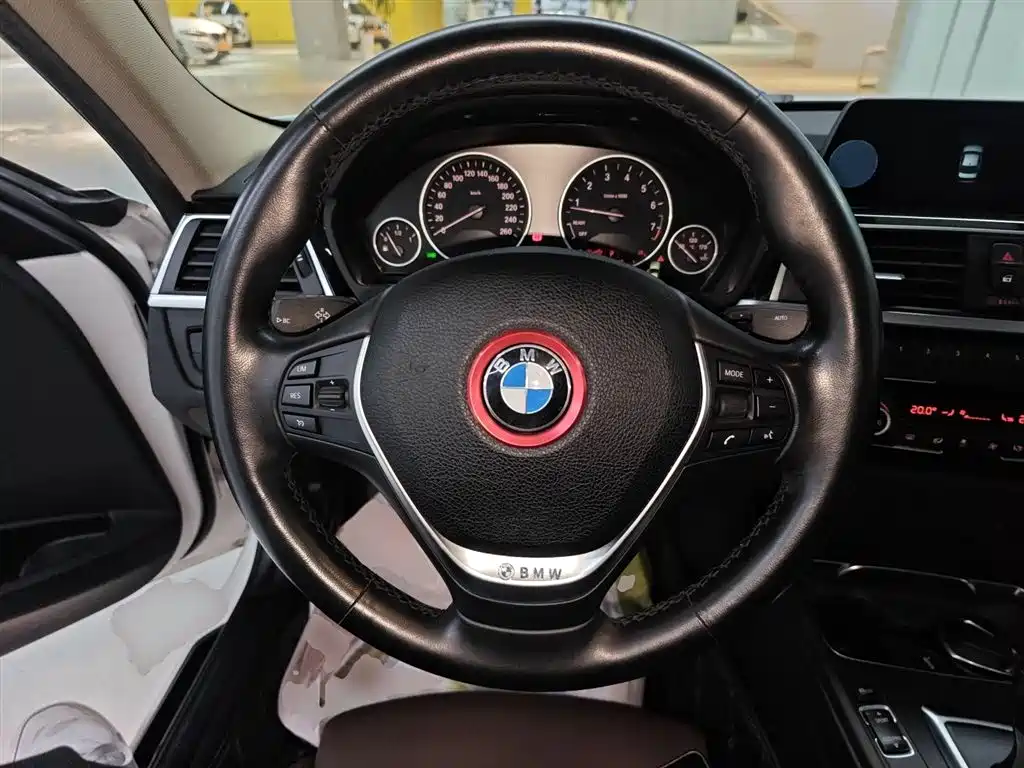 BMW 3 Series 2018 320Li Fashion Style фото 11