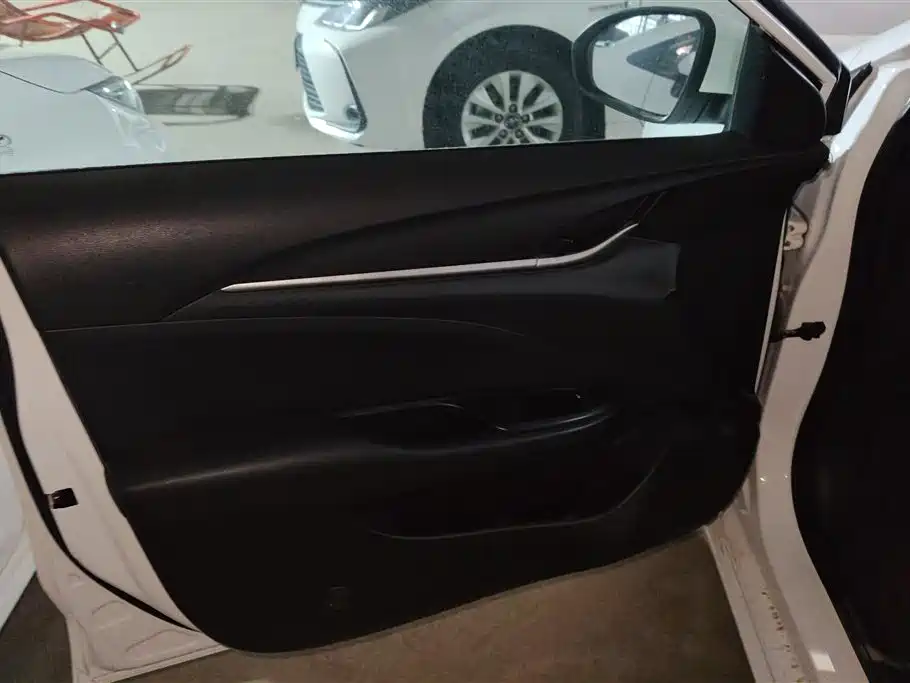 Buick Excelle 2019 18T Automatic Connected Elite (China V) фото 7