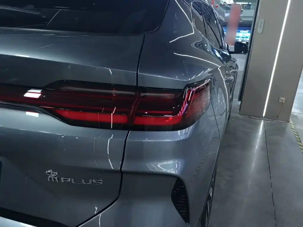 BYD Song PLUS PHEV 2025 DM-i 112KM Honor фото 8