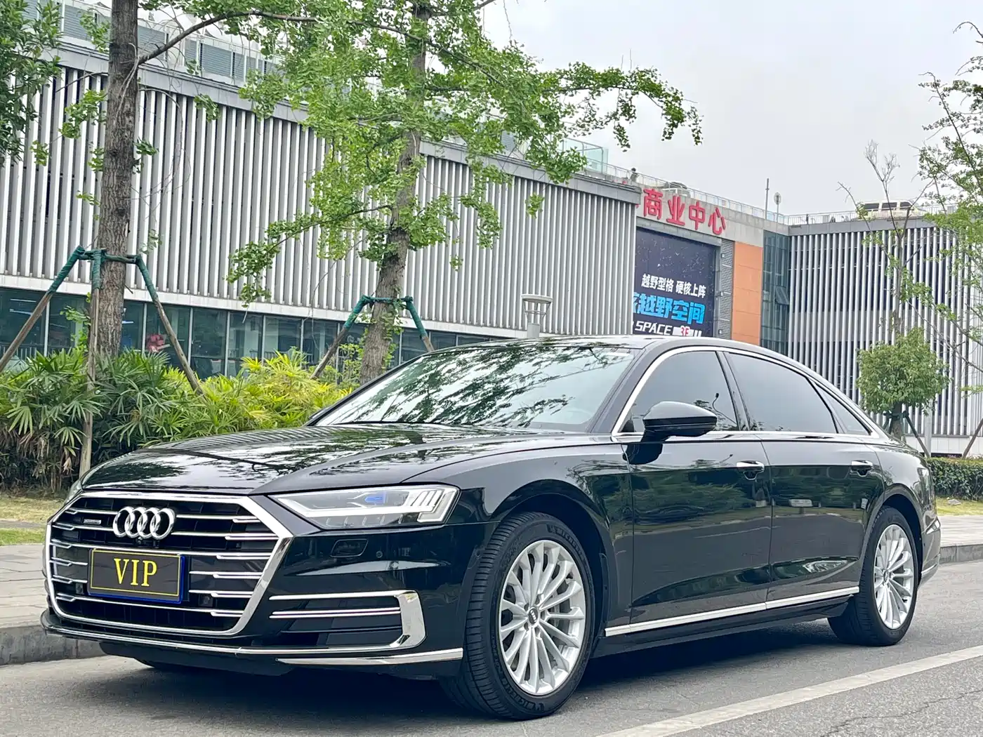 Audi A8 2018 A8L 55 TFSI quattro Launch Premium