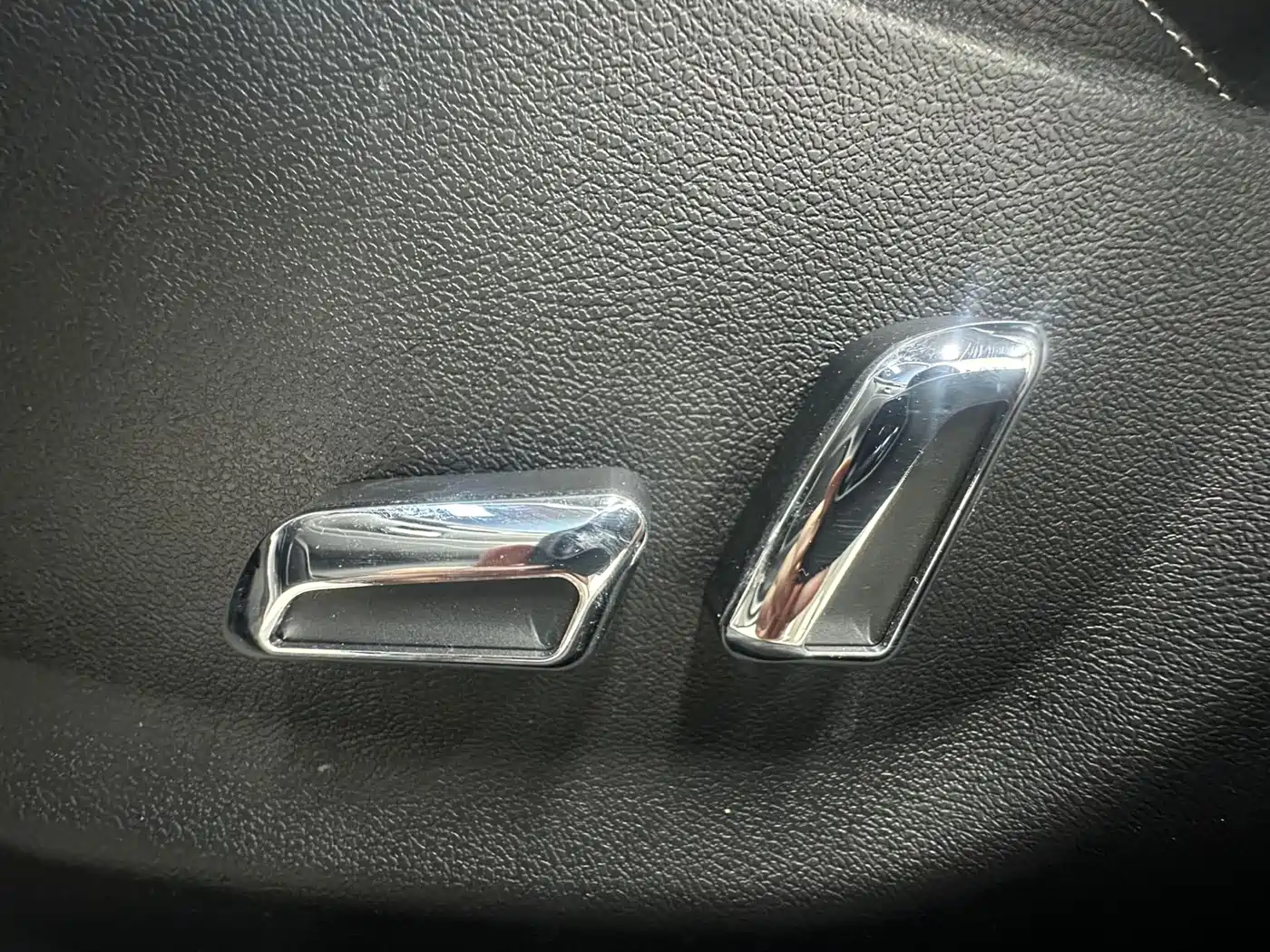 Mitsubishi Outlander 2021 2.0L 2WD Smooth Ride Version 5-Seater фото 16