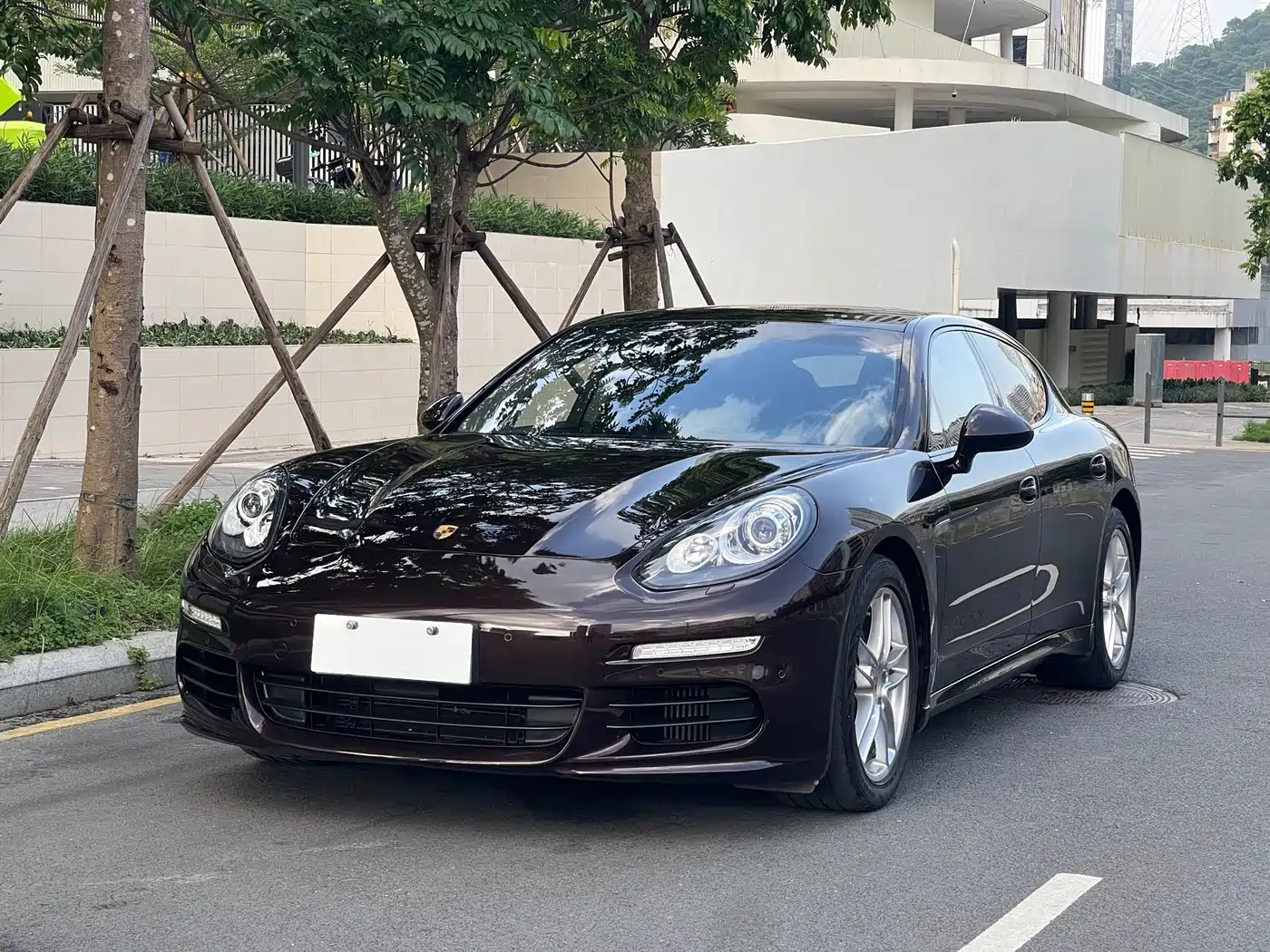 Porsche Panamera, 2016 год