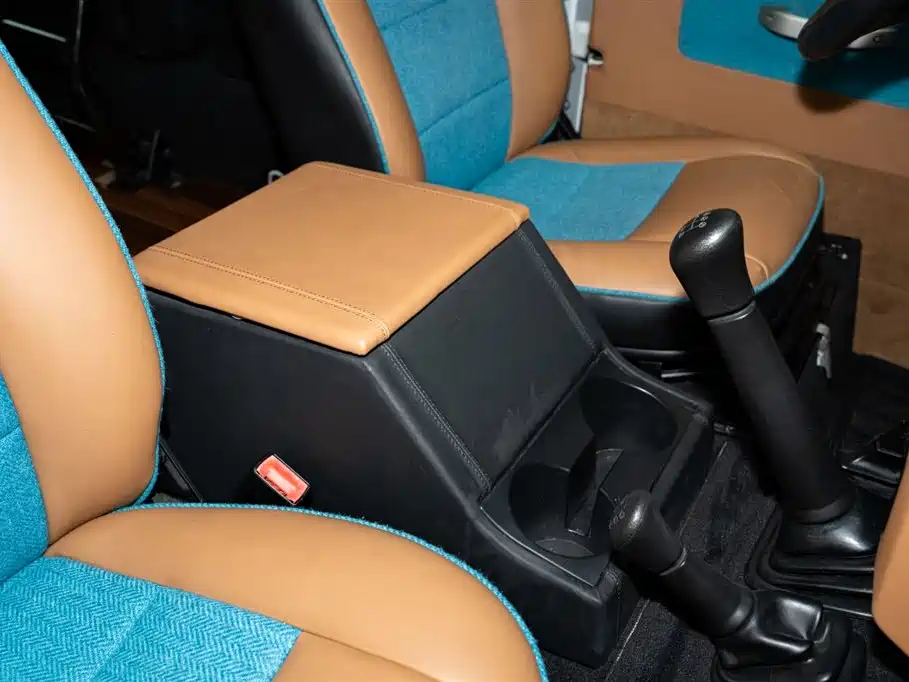 Land Rover Defender 2010 Ice·Fire Limited Edition фото 14