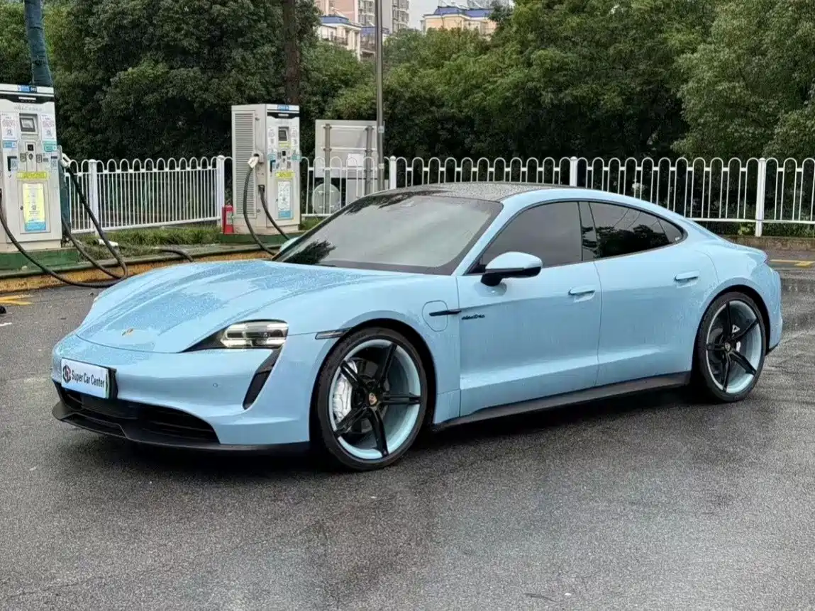 Porsche Taycan 2022 Taycan