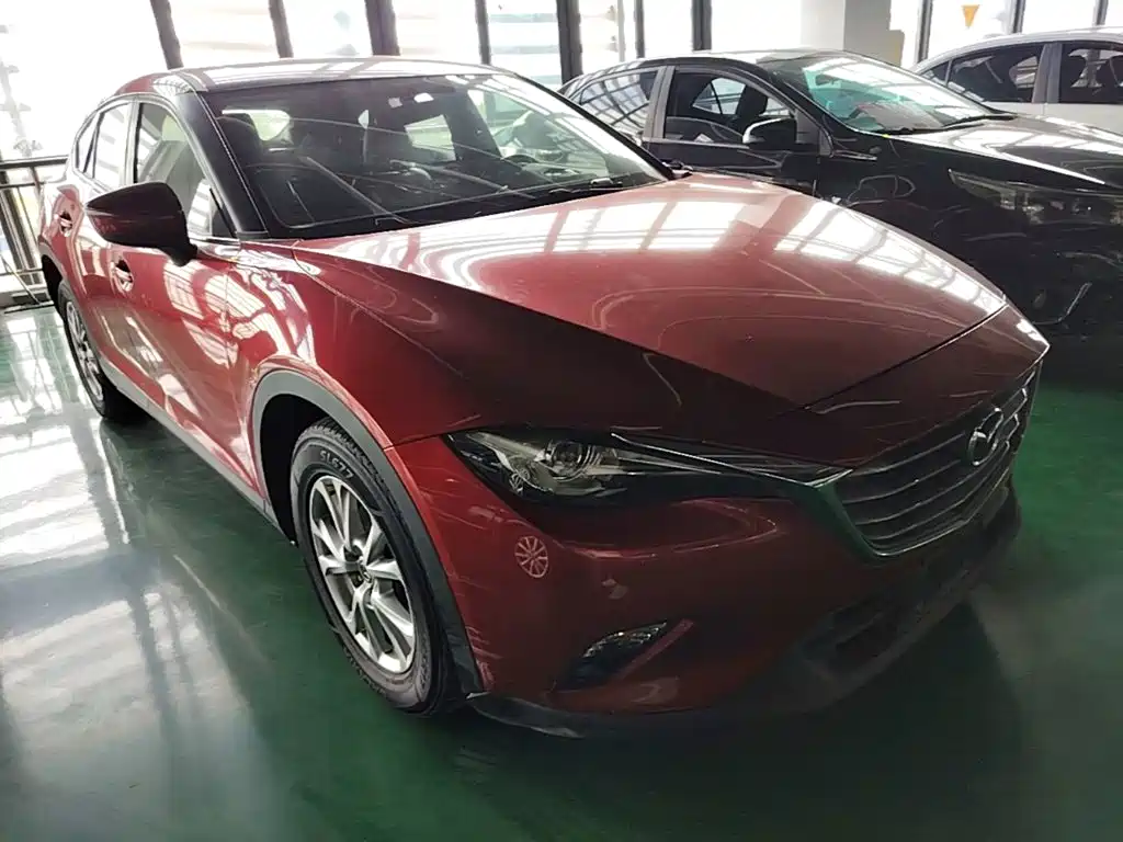 Фото 4 - Mazda CX-4