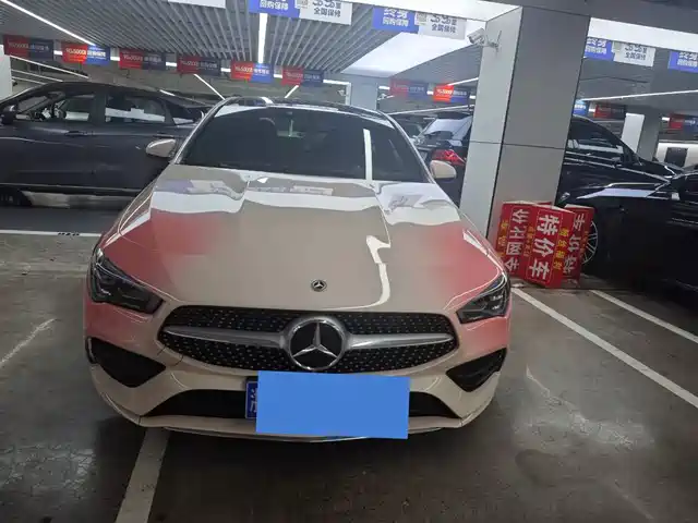 Mercedes-Benz CLA CLA 200