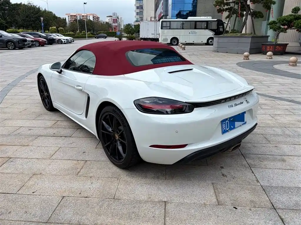 Porsche 718 2021 Spyder 2.0T фото 8
