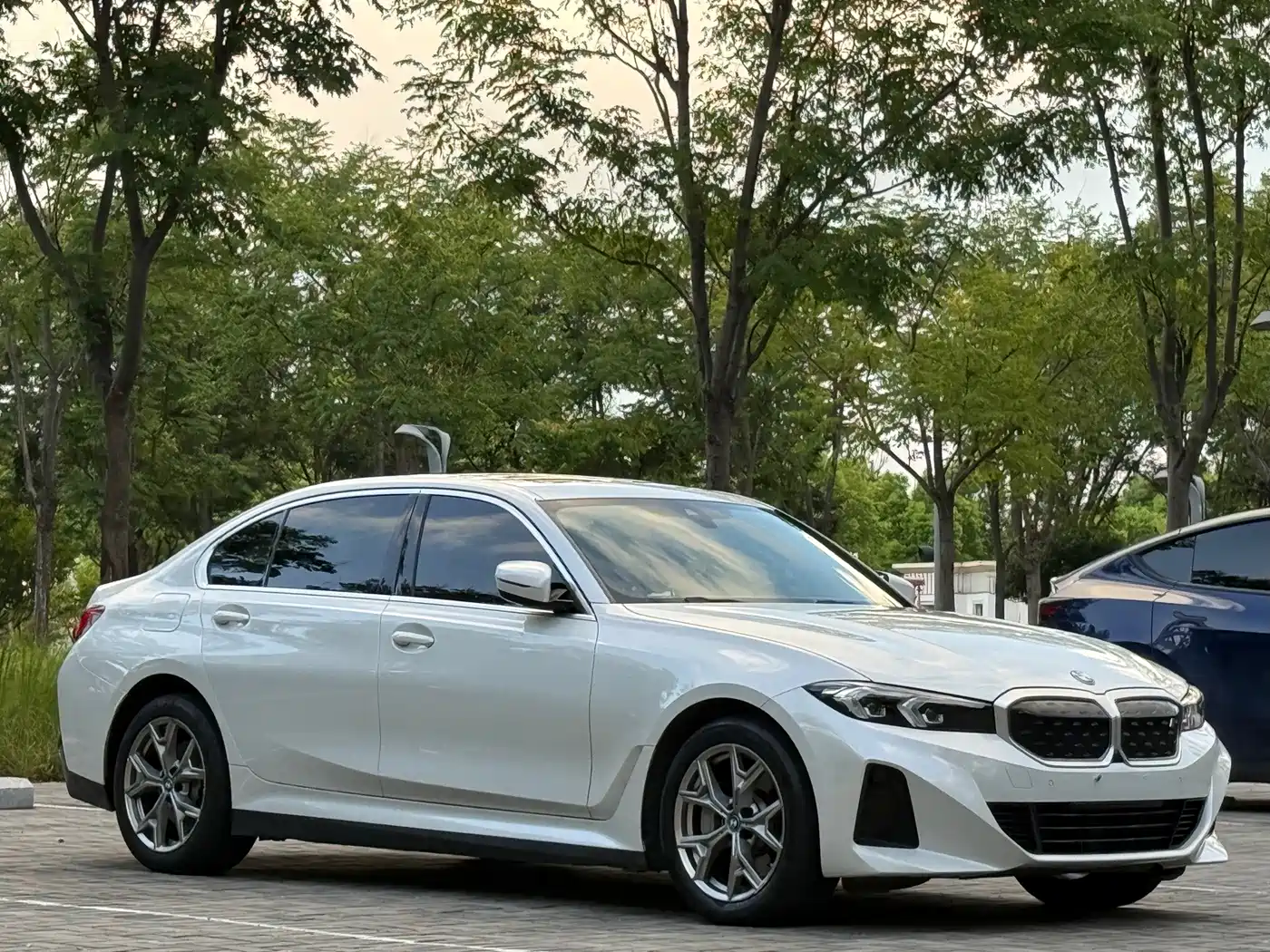 BMW i3 2022 2022 eDrive 35 L
