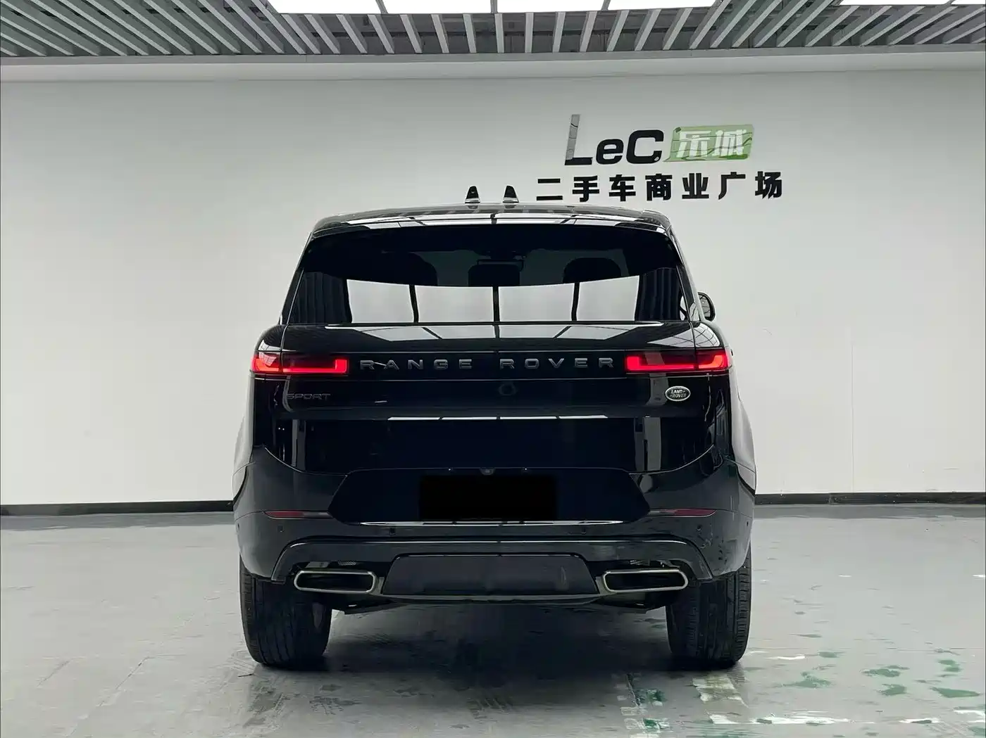 Land Rover Range Rover Sport 2024 400PS Dynamic SE фото 11