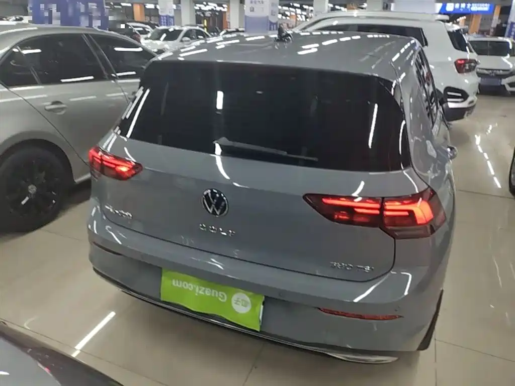 Volkswagen Golf 2023 Facelift 280TSI DSG Pro фото 6
