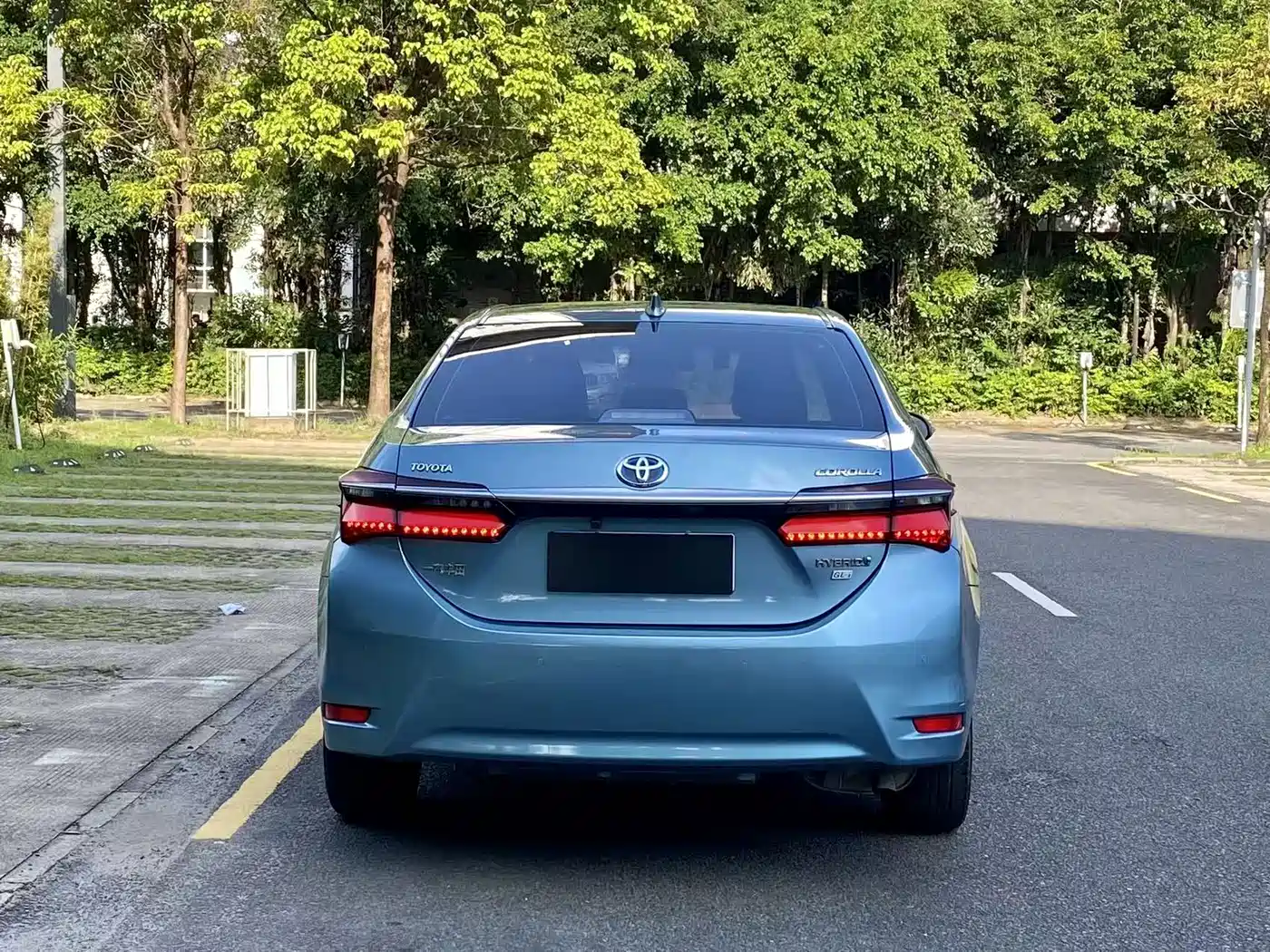 Фото 13 - Toyota Corolla