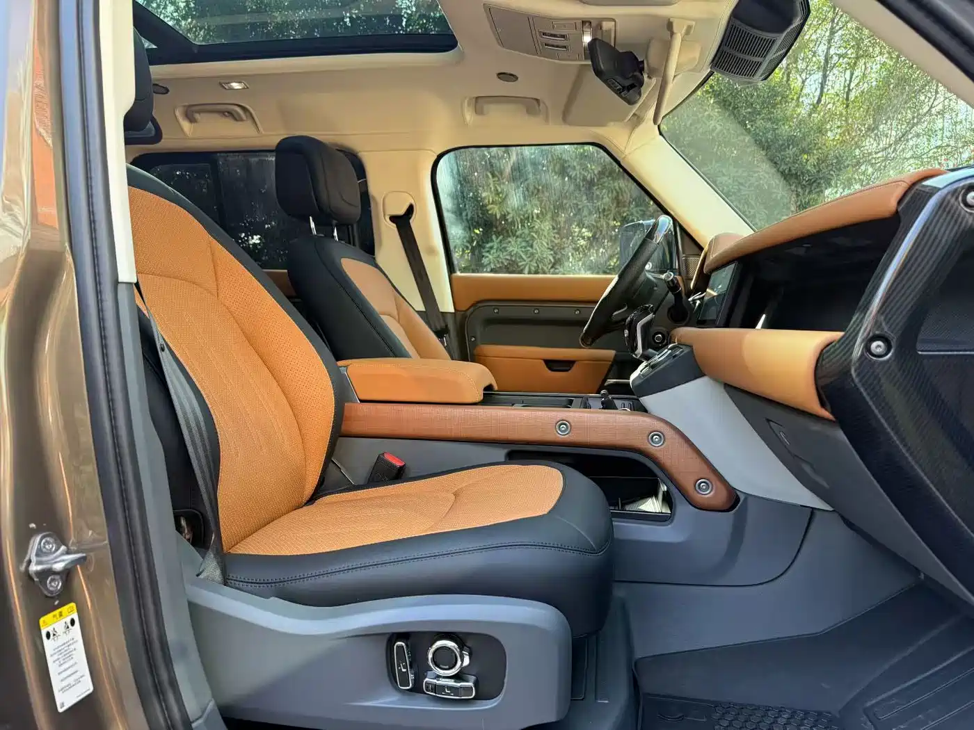 Land Rover Defender 2020 2020 Model 110 P400 HSE
