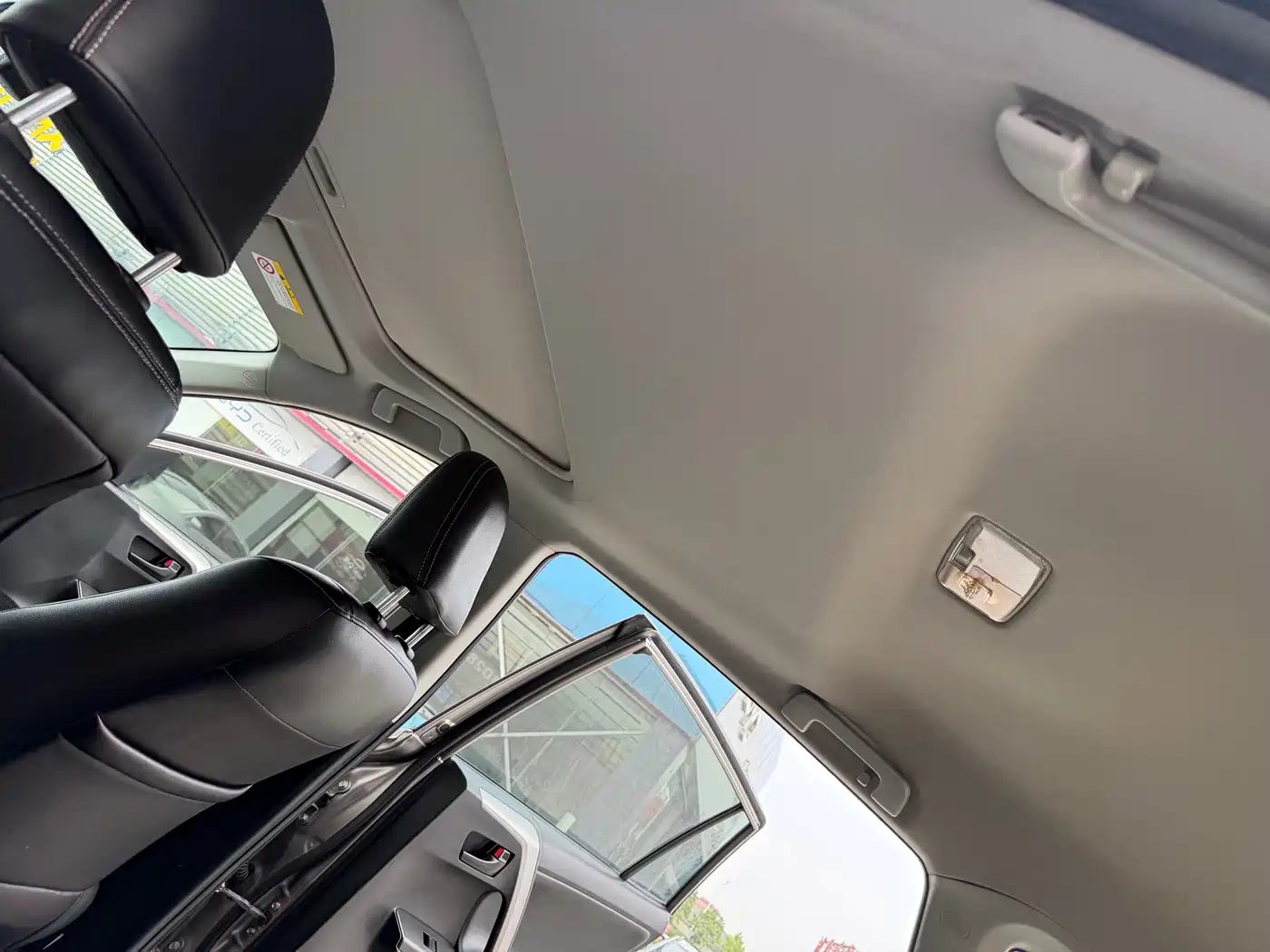 Toyota RAV4 Rongfang 2018 2.0L CVT 2WD Trend X Edition фото 28