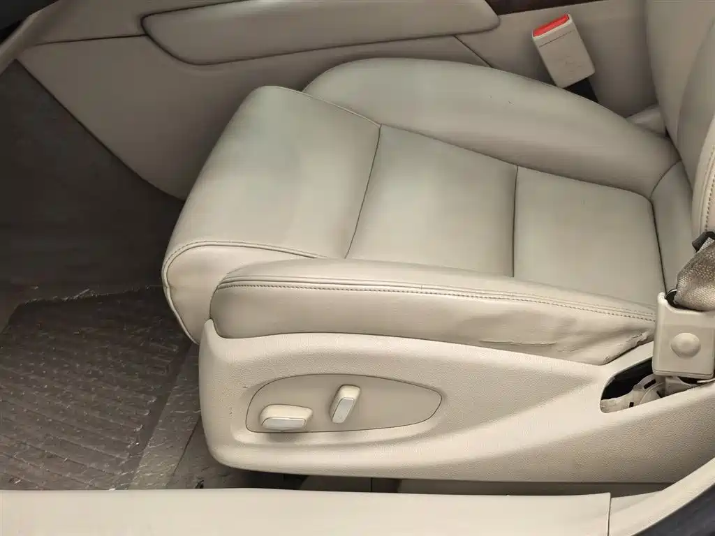 Cadillac XTS 2017 28T Technology фото 20