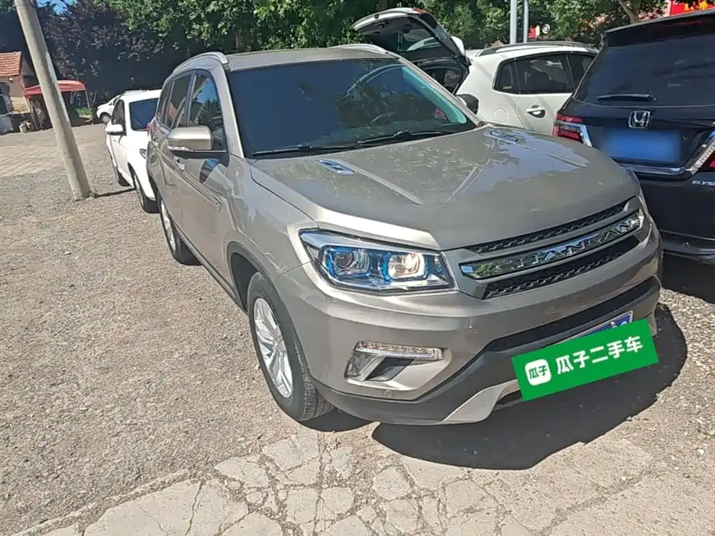 CHANGAN CS75