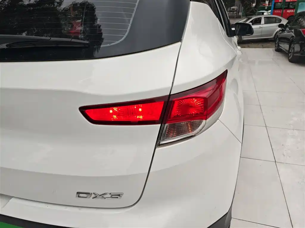 Soueast DX3 2017 2016 1.5L Manual Premium