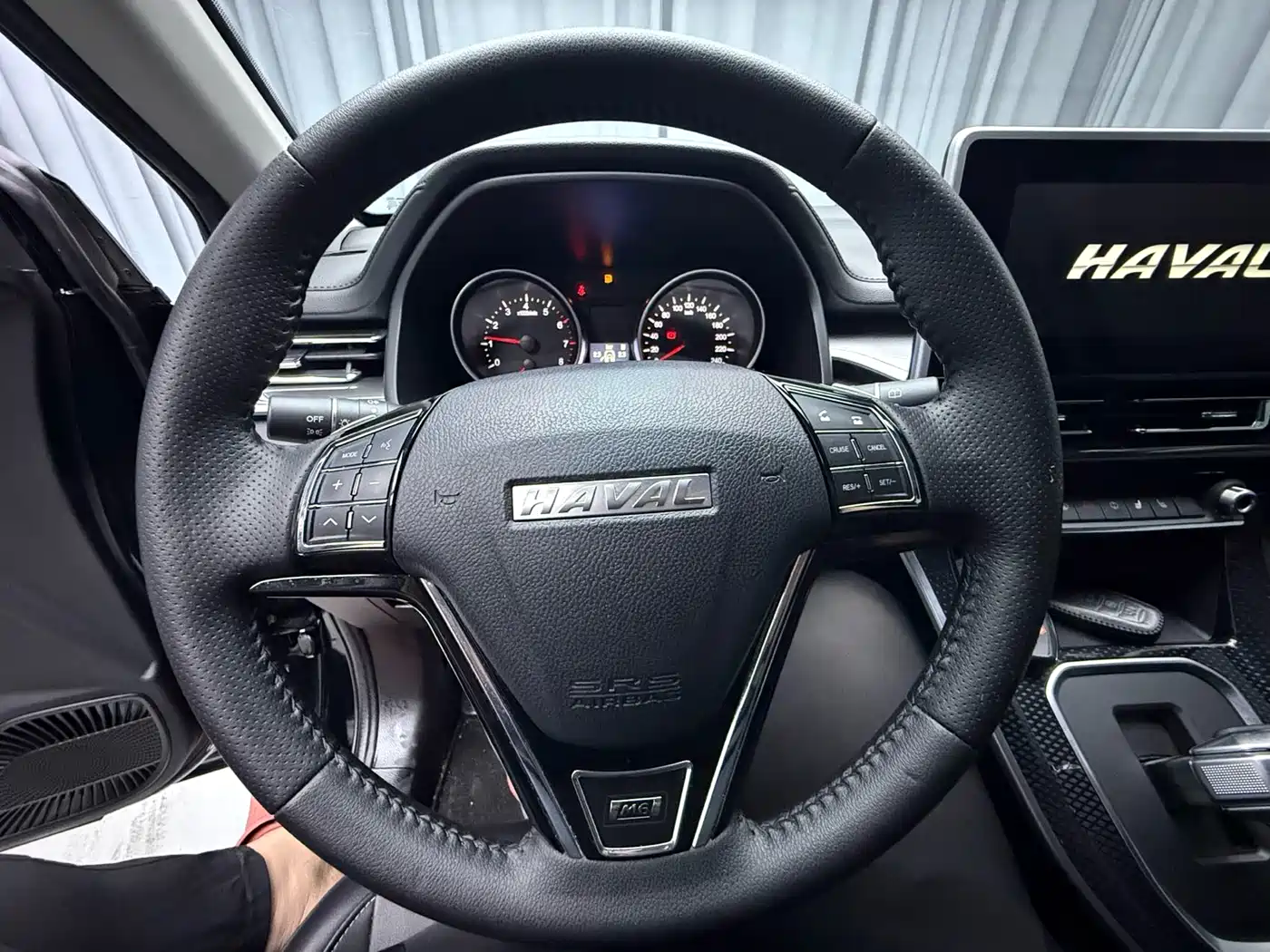 Haval M6 2021 PLUS 1.5T DCT Luxury Smart Connect фото 5