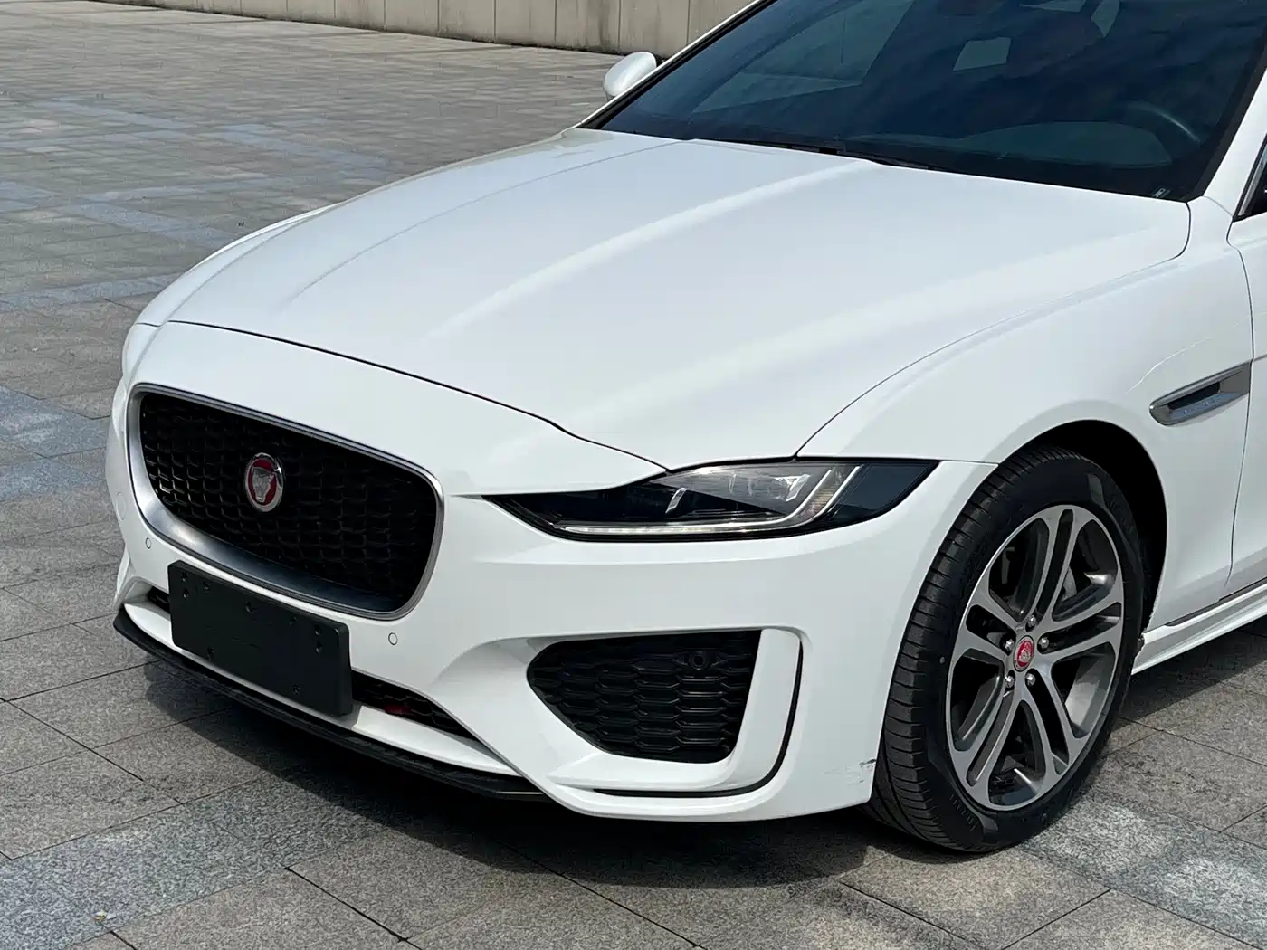 JAGUAR XEL