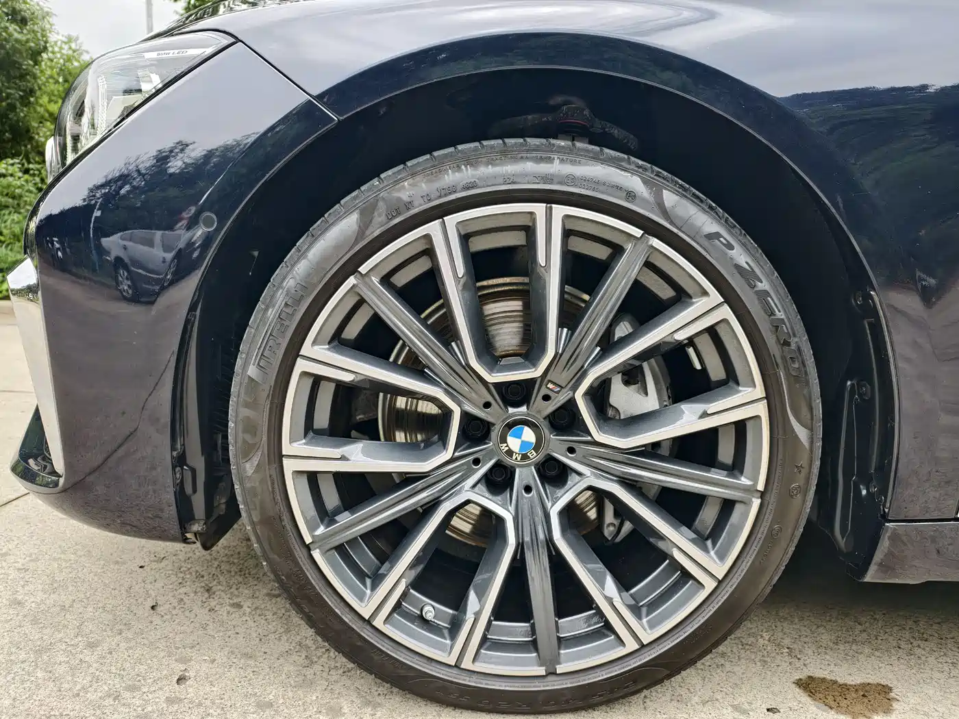 BMW 7 Series 2021 Model 740Li Leading M Sport Package фото 11