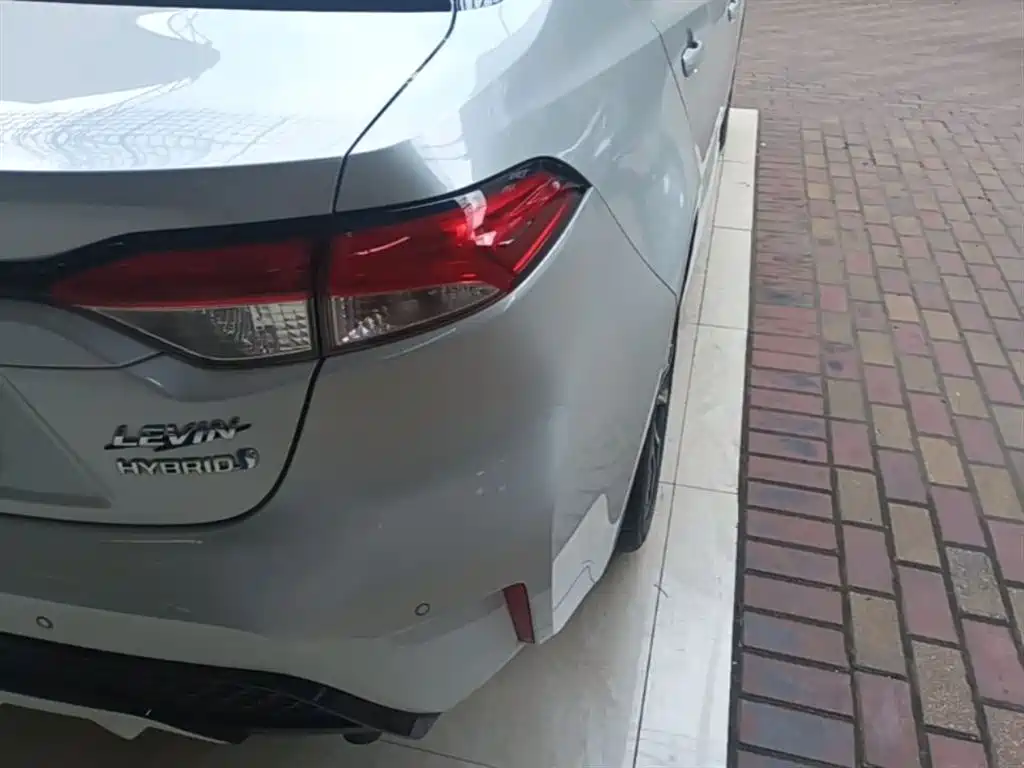 Toyota Levin 2019 Hybrid 1.8H E-CVT Sport Edition China VI фото 8