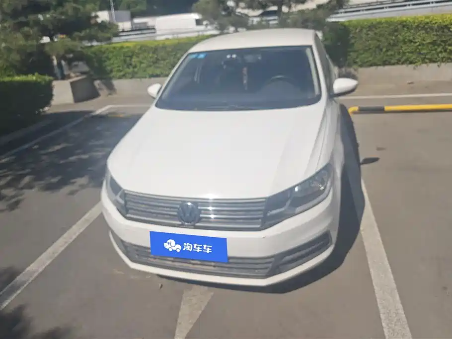 Volkswagen Santana 2016 1.6L Manual Trend Edition фото 2