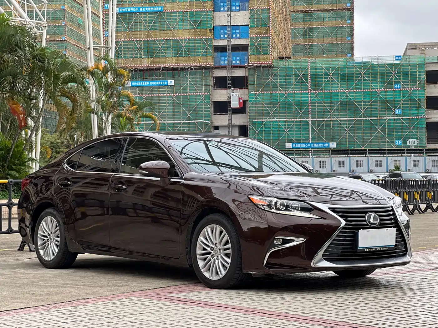 Lexus ES 2015 200 Comfort Edition фото 2