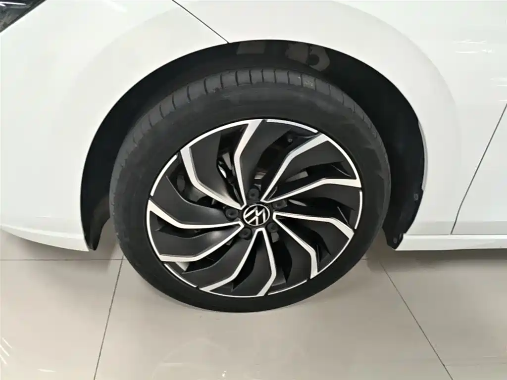 Volkswagen Golf 2021 280TSI DSG Pro фото 23